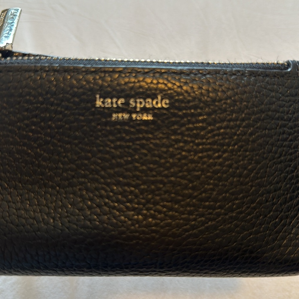 Kate Spade Bi-Fold Wallet - Picture 2 of 5